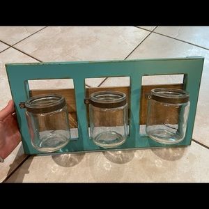 Wall decor organizer